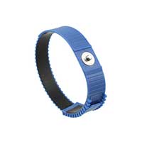 SCS - 4620 - WRIST BAND 4MM STUD BLUE
